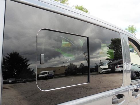 Used 2021 Mercedes-Benz Metris image 19