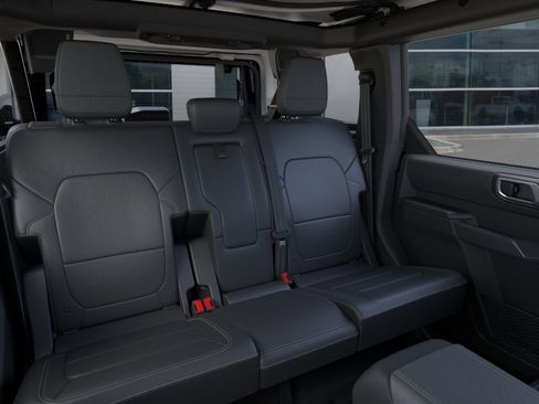 New 2026 Ford Bronco Badlands AWD/4WD image 14