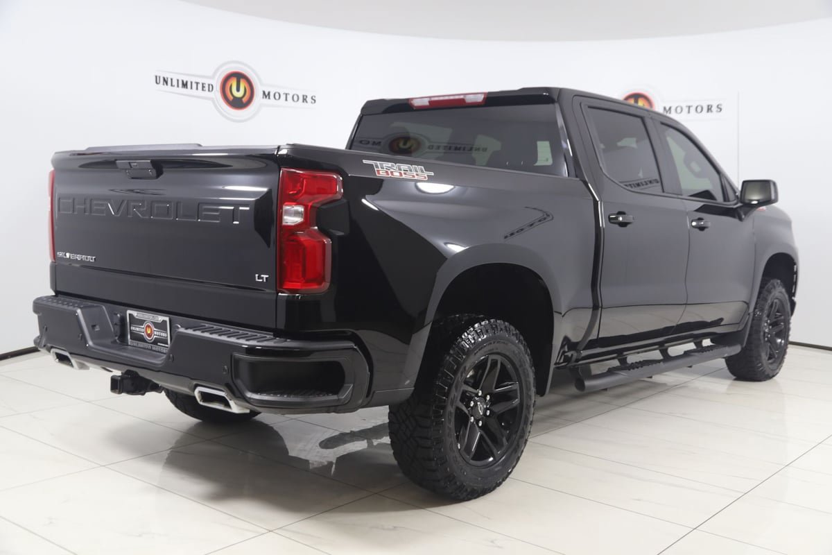 Used 2022 Chevrolet Silverado 1500 LT Trail Boss w/ Safety Package AWD/4WD image 3