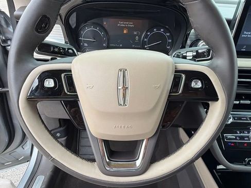 Used 2022 Lincoln Corsair FWD image 28