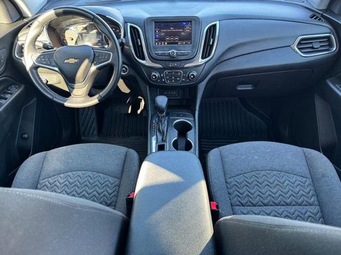 Used 2022 Chevrolet Equinox LT image 10