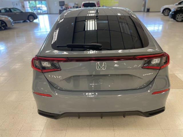 Used 2025 Honda Civic Sport image 6