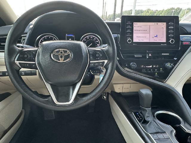 Used 2023 Toyota Camry LE FWD image 17