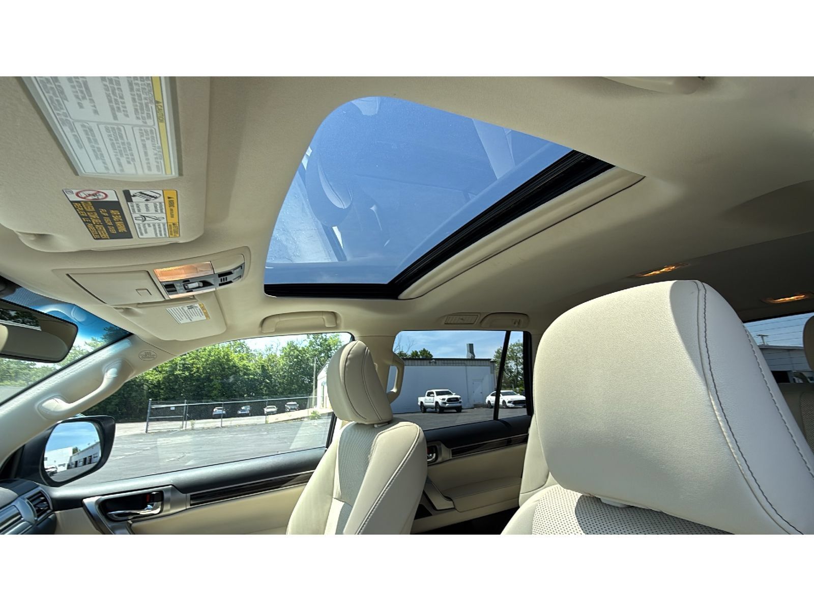 Used 2023 Lexus GX 460 Premium AWD/4WD image 34