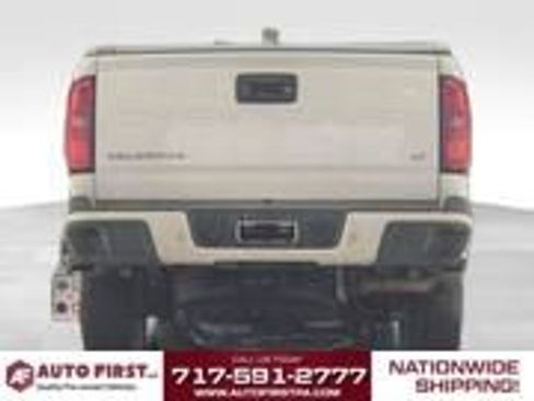Used 2022 Chevrolet Colorado LT w/ Fleet Safety Package AWD/4WD image 2