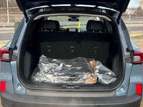 New 2026 Ford Escape SE w/ PHEV Premium Package image 12