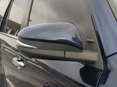 Used 2019 Toyota 4Runner Limited image 10