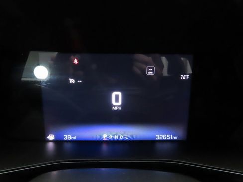 Used 2023 Chevrolet Colorado LT w/ LT Convenience Package image 34