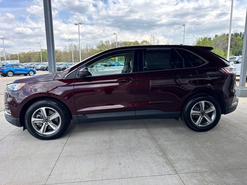 Certified 2024 Ford Edge SEL w/ Convenience Package AWD/4WD image 5