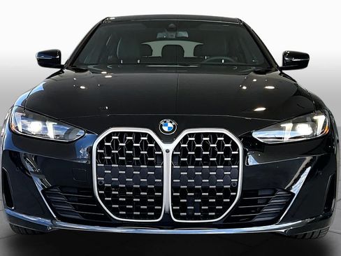 Used 2025 BMW 430i w/ Premium Package RWD image 3