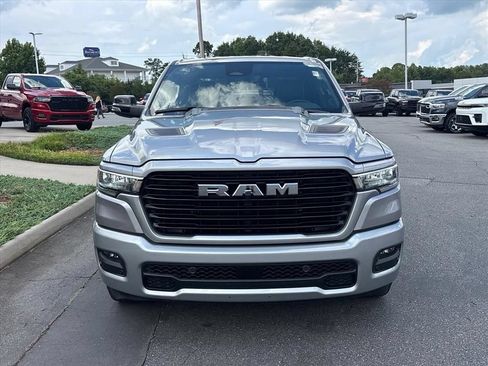 Used 2025 RAM 1500 Laramie w/ Sport Appearance Package AWD/4WD image 22