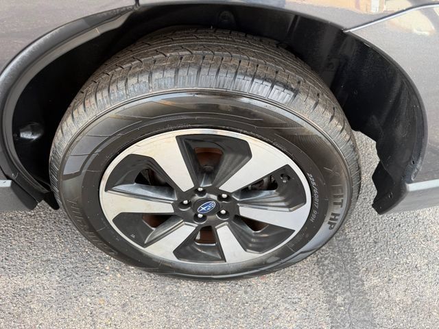 Used 2017 Subaru Forester 2.5i Limited AWD/4WD image 14