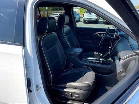 Used 2023 Chevrolet Traverse Premier w/ Redline Edition AWD/4WD image 32