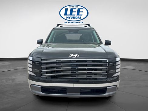 New 2026 Hyundai Palisade SEL FWD image 2