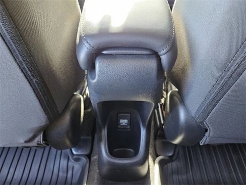 Used 2022 Honda HR-V EX image 10