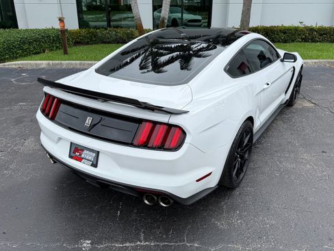 Used 2019 Ford Mustang Shelby GT350 w/ Technology Package image 20