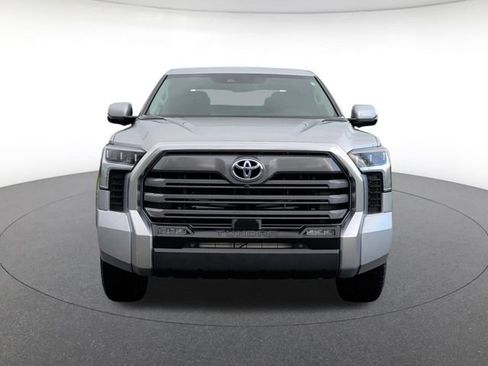 Used 2024 Toyota Tundra Limited AWD/4WD image 9