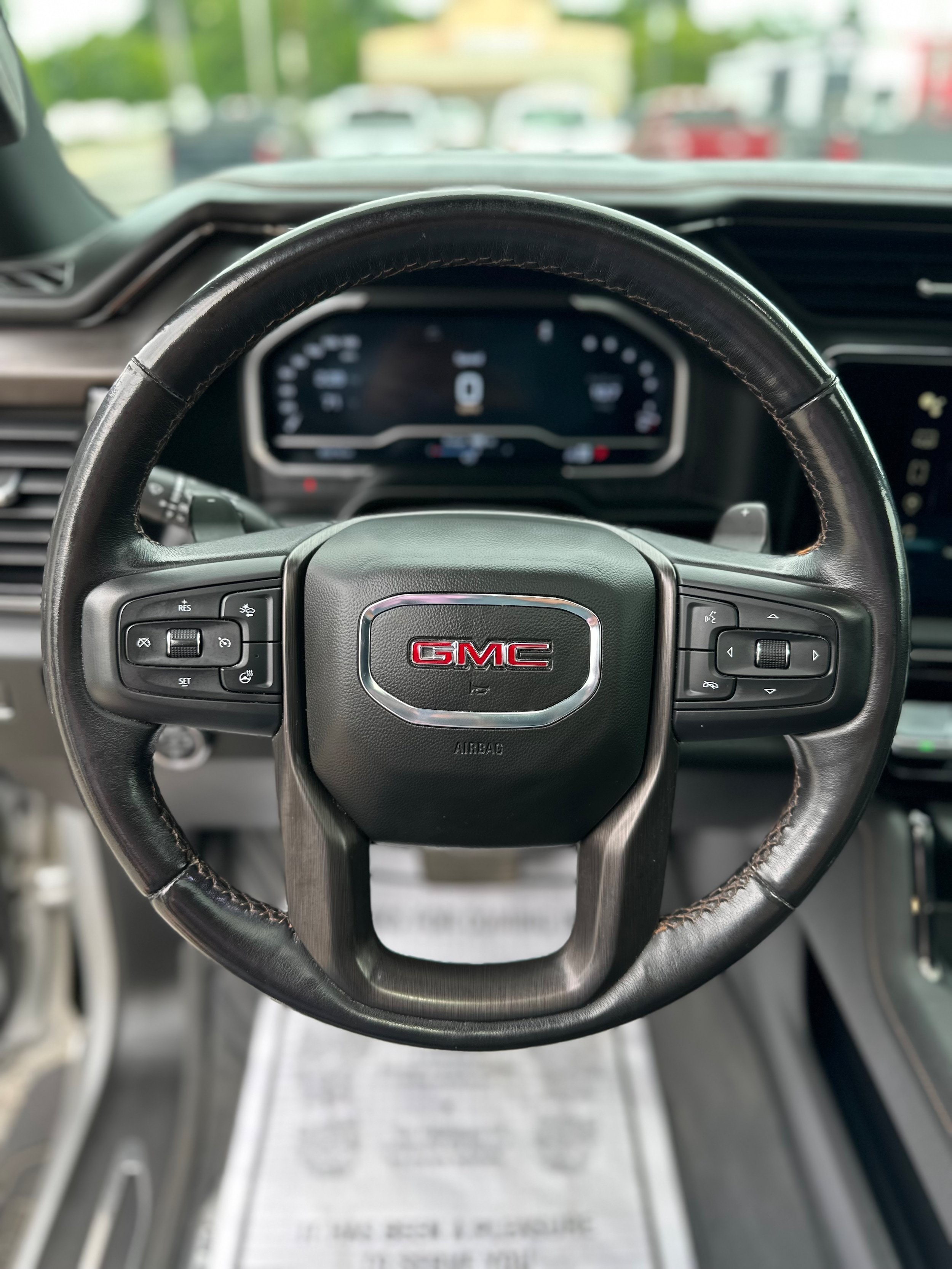 Used 2022 GMC Sierra 1500 AT4 w/ AT4 Premium Package AWD/4WD image 17