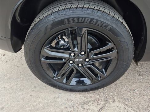 Used 2025 Chevrolet Trax ACTIV w/ Driver Confidence Package image 12