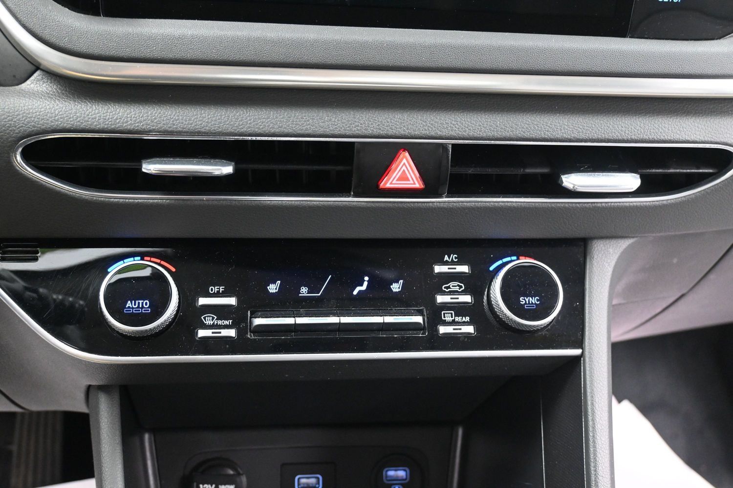 Used 2023 Hyundai Sonata SEL w/ Cargo Package FWD image 31