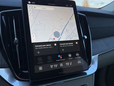 New 2026 Volvo XC90 B6 Ultra w/ Protection Package image 22