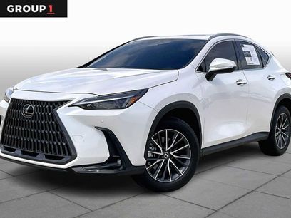 Used 2025 Lexus NX 250 FWD w/ Accessory Package (2T)