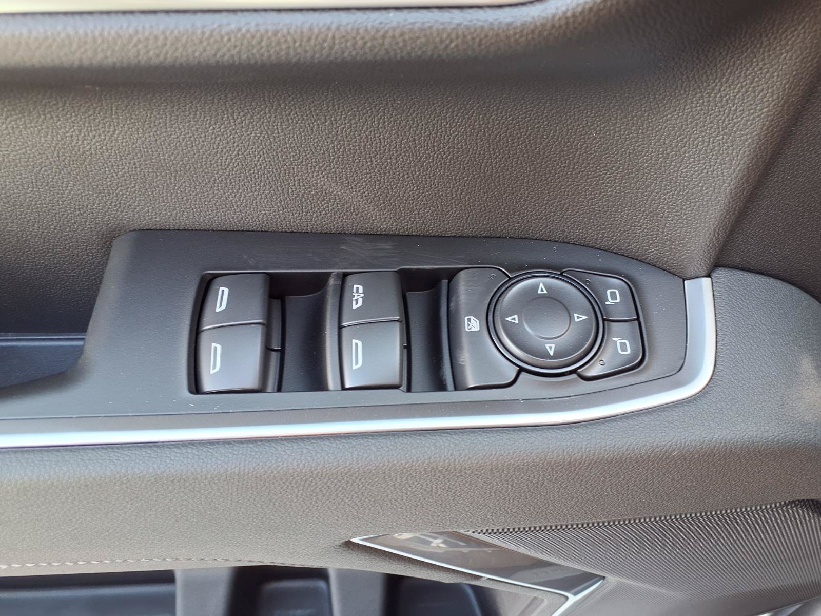 New 2026 Chevrolet Silverado 1500 RST w/ LPO, Liner Protection Package AWD/4WD image 15
