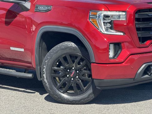 Used 2021 GMC Sierra 1500 Elevation w/ Preferred Package image 13