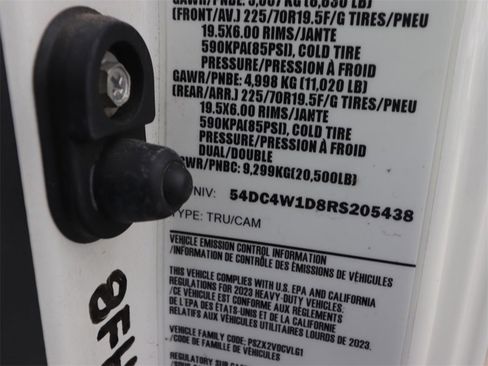 Used 2024 Isuzu NPR image 22