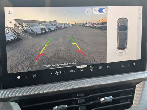 New 2026 Ford Explorer Active w/ Active Comfort Package image 9