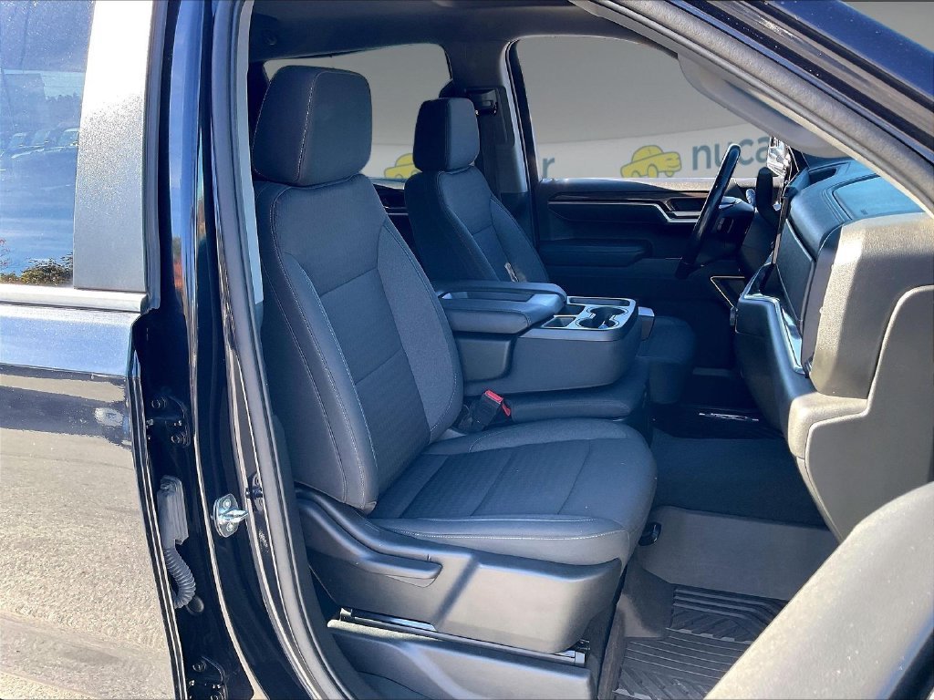 Used 2022 Chevrolet Silverado 1500 LT AWD/4WD image 10