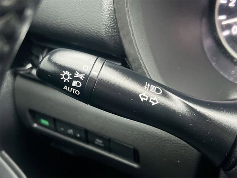 Used 2021 Nissan Sentra SV image 26