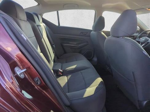 Used 2024 Nissan Altima 2.5 SV image 17