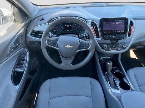 Used 2020 Chevrolet Malibu LS w/ Driver Confidence Package II FWD image 20