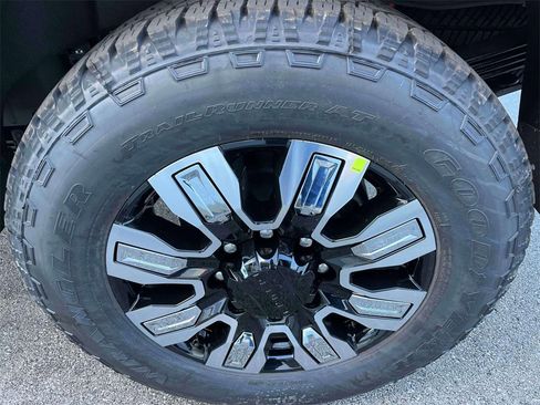 New 2026 GMC Sierra 2500 Denali image 11