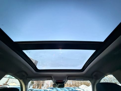 Used 2025 Acura MDX image 29