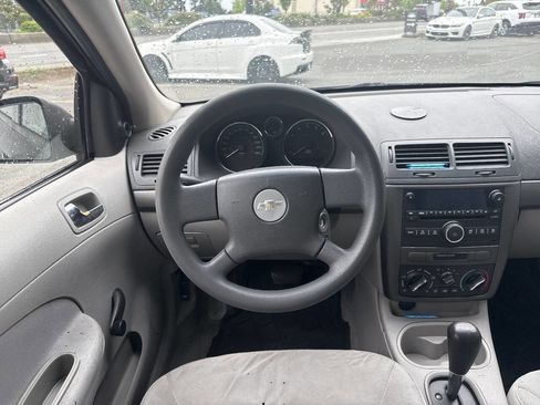 Used 2006 Chevrolet Cobalt LS FWD image 21
