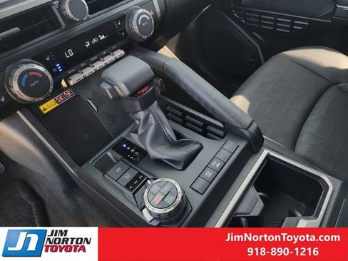 Used 2025 Toyota 4Runner TRD Off-Road Premium image 22