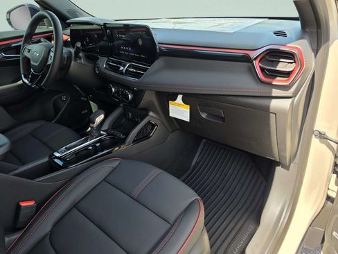 New 2026 Chevrolet TrailBlazer RS w/ Convenience Package FWD image 15