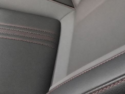 Used 2022 Chevrolet Equinox RS FWD image 14