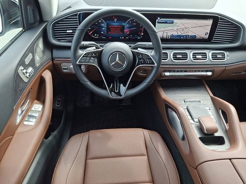 Certified 2026 Mercedes-Benz GLE 350 4MATIC image 11
