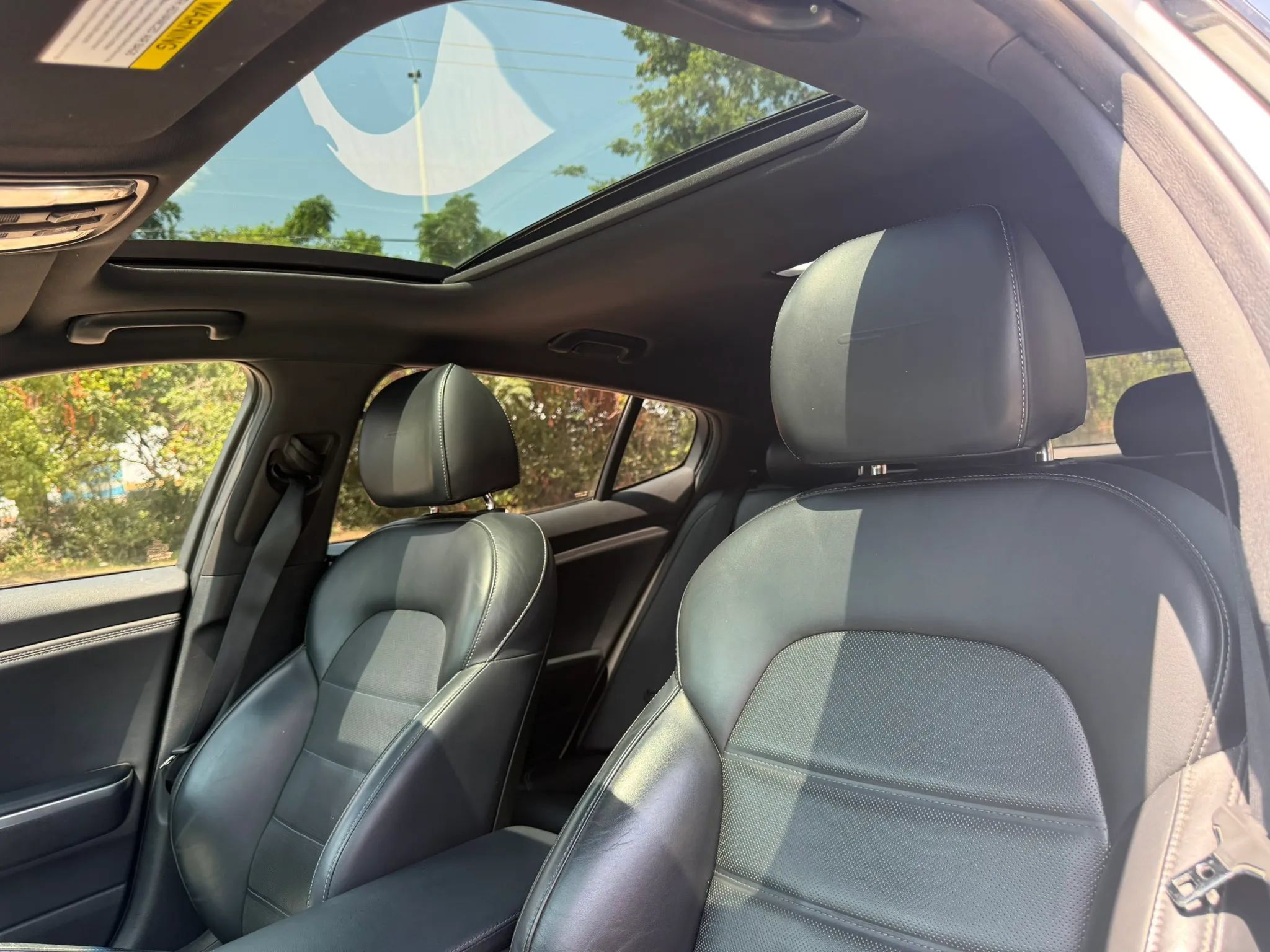 Used 2018 Kia Stinger GT2 RWD image 10