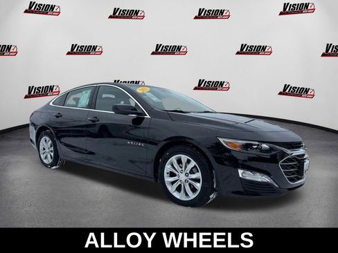 Used 2025 Chevrolet Malibu LT FWD image 3