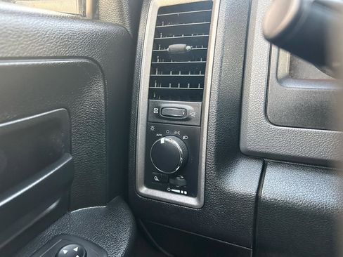 Used 2018 RAM 1500 Tradesman w/ Protection Group image 16