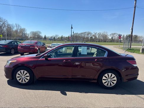 Used 2011 Honda Accord LX image 8
