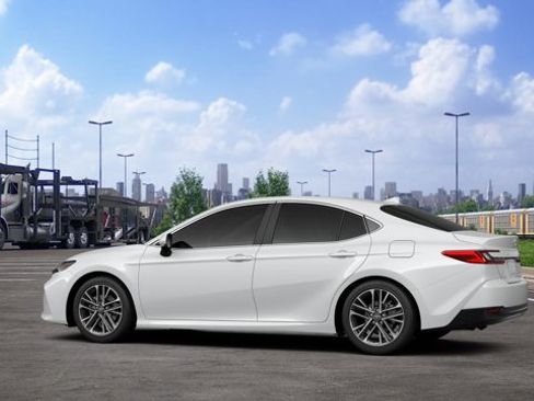 New 2026 Toyota Camry XLE FWD image 7