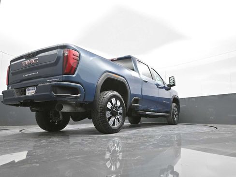 New 2026 GMC Sierra 2500 Denali w/ Denali Reserve Package image 40
