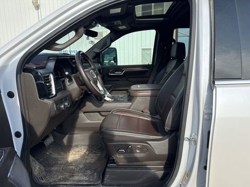 Used 2024 GMC Sierra 2500 Denali w/ Denali Reserve Package image 13