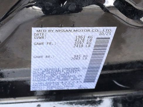Used 2025 Nissan Altima 2.5 SV FWD image 35
