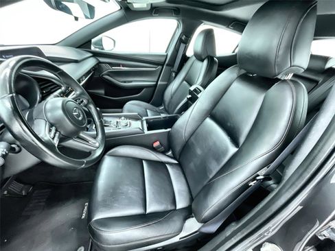 Used 2023 MAZDA MAZDA3 s FWD image 19